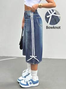 SHEIN Blugi din denim cu tiv asimetric, lungime 3/4, stil retro Y2K, stil anii '90, stil retro Y2K, cu talie joasă, cu dungi laterale și fundă, croială largă, stil vintage casual, șapte sferturi, pantaloni largi cu picior drept, pantaloni casual versatili de vară, ținute tinere și la modă, ținute pentru fete de toamnă și iarnă pentru întoarcerea la școală. - Spălare medie - Vizualizare 1