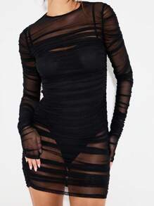 KIZN Vestido mini de manga larga con malla y pliegues, vestido ajustado con superposición transparente para fiesta, club y salida nocturna, con body incorporado de doble capa, vestido de invitada de boda