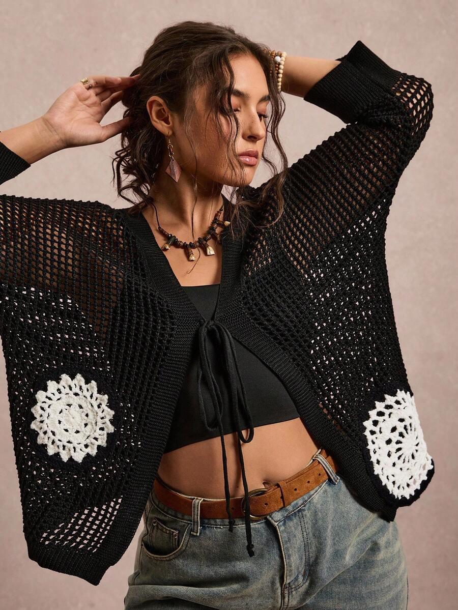 Freevana 大码女式花卉图案镂空前系带长袖开衫 - 黑色 - 查看 1