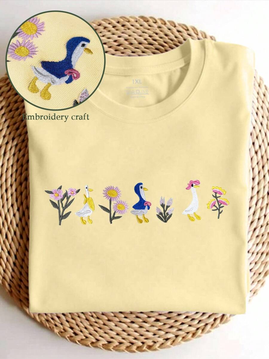 EMERY ROSE Camiseta de ganso con bordado floral de talla grande | Camiseta de ganso estilo Cottagecore | Camiseta de mujer con estética vintage y amante de los animales - Albaricoque - Ver 1
