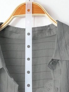 SHEIN LUNE 大码休闲宽松条纹衬衫 - 灰色 - 查看 4
