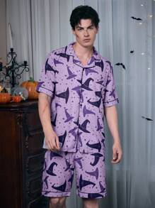 SHEIN Coupled Up Halloween Element Graphic Print Bubble Crinkle Shawl Collar Men Pajama Set  Cozy And Elegant Details - Purple - View 4