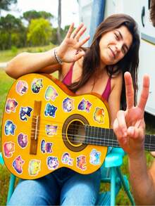 SHEIN 50 Stück süße Katzen Aufkleber, bunte Kawaii Katzen Aufkleber für Wasserflaschen, Laptops, Handys, Skateboards, Gitarren, Gepäck, Scrapbooks, Helme, Fahrräder, Motorräder, Autos, wasserfeste Vinyl Aufkleber für Kinder, Jugendliche, Erwachsene, Sternenhimmel Katzen Themen Aufkleber Pack, süße Dinge, Geburtstagsgeschenke, Einschulung, Halloween, Weihnachtsgeschenke