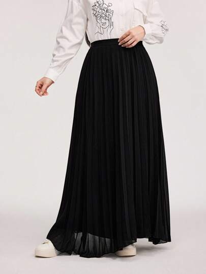 Women Solid Color Daily Wear Pleated Maxi Skirt