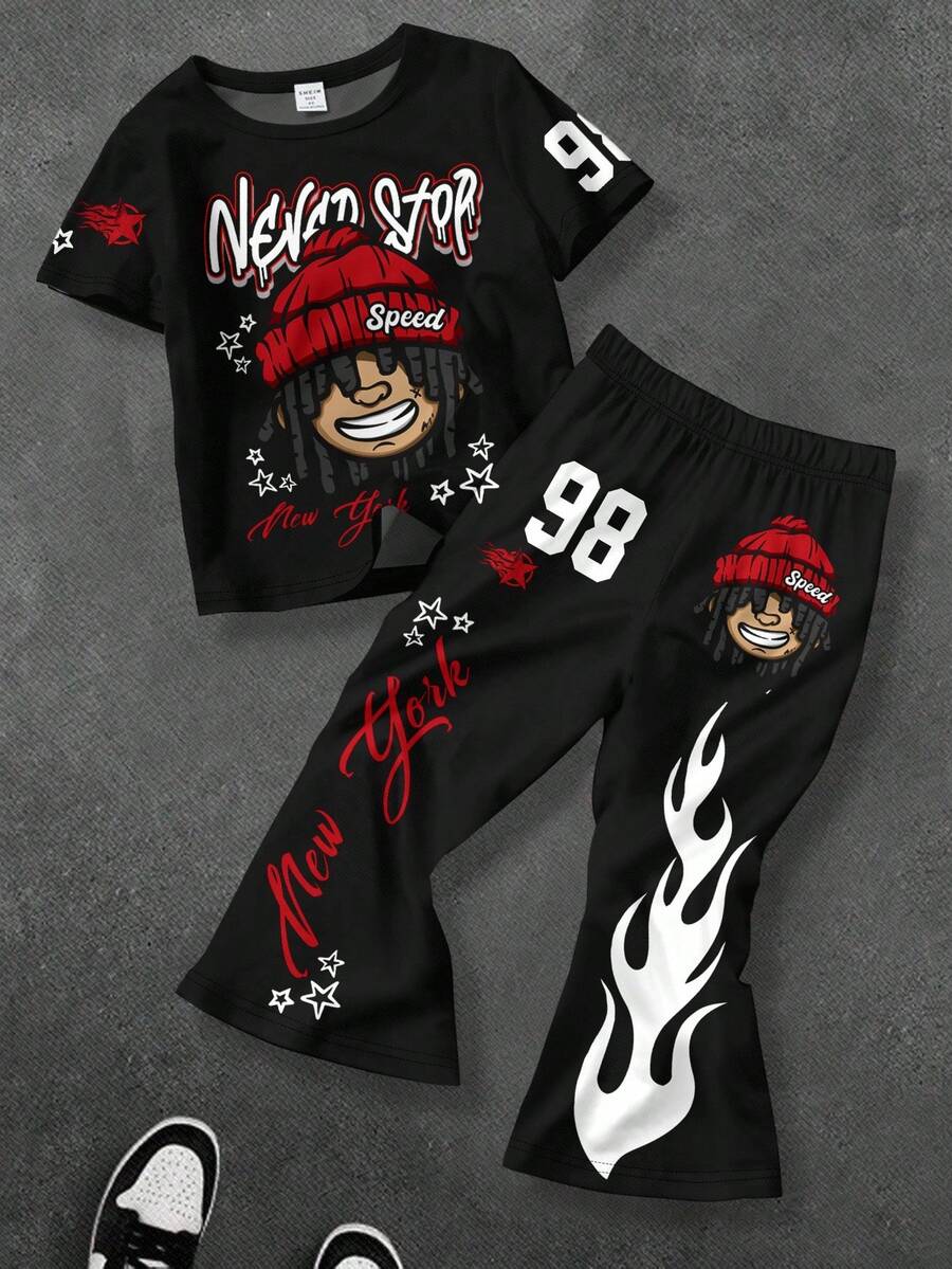 SHEIN 男婴休闲时尚卡通人物，城市名称纽约文字，火焰，星星印花 T 恤和喇叭裤 2 件套，适合春夏季，返校，男童服装，Y2K - 白色 - 查看 1