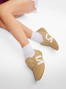 Solezae 女士舒适花卉印花平底日常梦幻休闲基本款可爱 PU 粉色芭蕾运动鞋 - 米色 - 查看 4