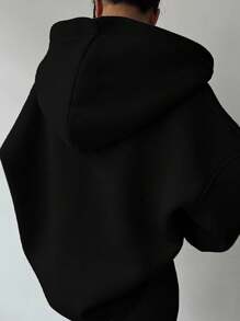 SHEIN EZwear 大码女式休闲刺绣图案大码长袖宽松连帽运动衫，带口袋 - 彩色 - 查看 3