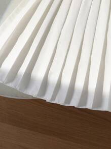 1 Chân váy xếp ly thêu họa tiết ngựa cạp chun cho bé gái, phong cách thường ngày đi học, phù hợp cho mùa xuân, hè, thu - trắng - Xem 4