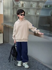 SHEIN Little Byeori Tween Boy Casual Korean Style Loose Fit Oversized Letter Graphic Hoodie And Elastic Waist Pants Set, Suitable For Autumn/Spring, Outdoor Play, School, Street Style, Party And Leisure,Winter Set,Winter Clothing,Fall Outfits,Fall Clothing,All Clothes For Kids, Teen Boy Hoodie, Boys Top And Bottom Hoodies, Boys Autumn Winter Casual Two Pieces Set - Navy Blue - View 4