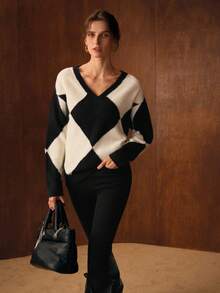 MOTF PREMIUM V-NECK BLACK & WHITE ARGYLE PATTERN ELEGANT SWEATER