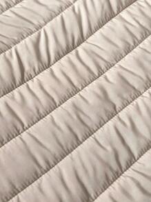 SHEIN LUNE 女士休闲纯色保暖无袖羽绒服，基础款秋冬羽绒背心，适合叠穿，冬季百搭，适合外出穿着，秋季新款，时尚百搭，适合冬季外出穿着。 - 米色 - 查看 9