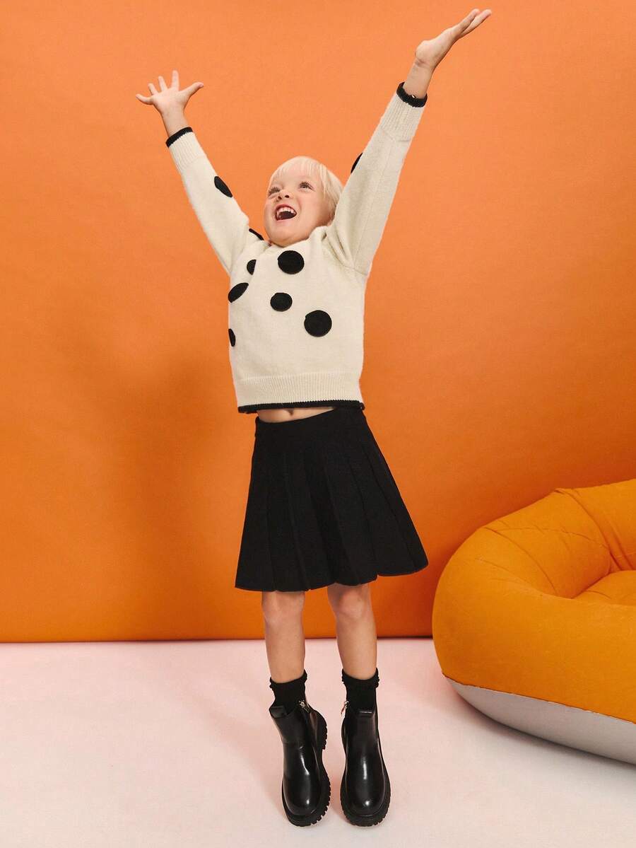 SHEIN Set di maglione a girocollo a maniche lunghe e gonna plissettata mini con motivo a pois per ragazze giovani - nero - Visualizzare 1