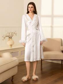 女式法式优雅浪漫蕾丝流苏拼接露背缎面长袍，秋季 - 白色 - 查看 6