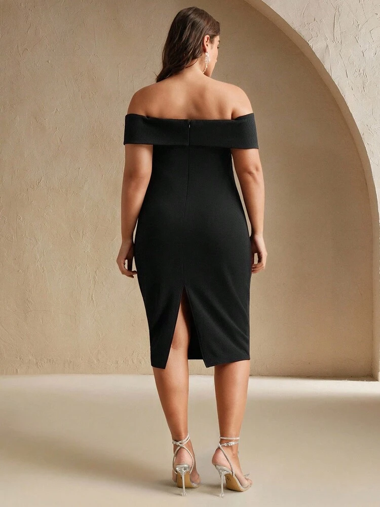 Plus Size Women's Elegant Off Shoulder Ruched Bodycon Midi Dress, Black, Summer