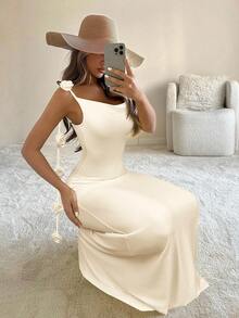 SHEIN ICON Váy Maxi Bodycon hở lưng gợi cảm với họa tiết hoa 3D dành cho nữ - Màu be - Xem 4