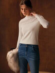 MOTF PREMIUM SUÉTER SLIM FIT COM PÉROLA FALSA