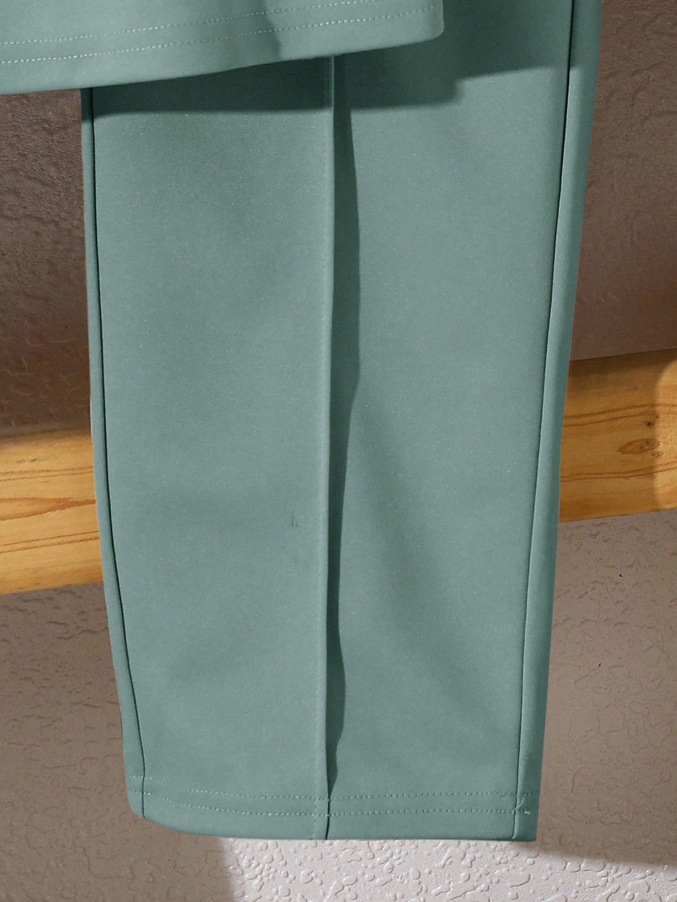 SHEIN مجموعة تي شيرت وبنطلون بياقة مستديرة من قماش...