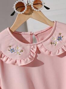 少女甜美公主风花卉刺绣翻领落肩长袖卫衣，秋冬