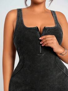 SHEIN SXY 大码女式春夏性感日常基本款复古水洗方领无袖紧身拉链 V 领休闲中长连衣裙