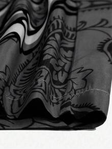 ROMWE MEN Goth Spring/Summer Valentine 'Sday Casual Graphic Men'S Casual Skull & Paisley Print Shorts, Summer - Multicolor - View 3