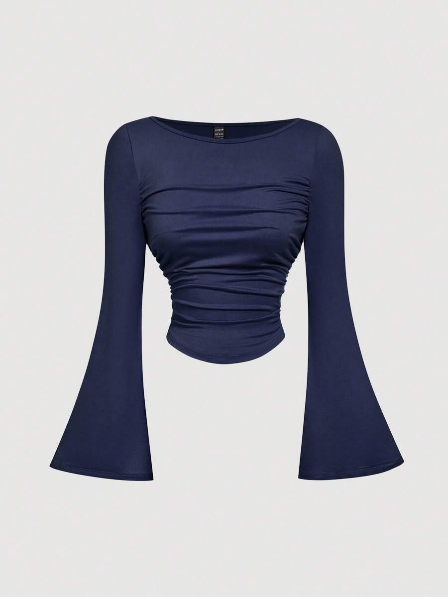 Abito Corto Nero Aderente In Maglia A Costine Con Inserto In Pizzo Su Scollo Spalle E Maniche