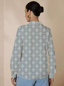 Shutterstock Glamance Camisa de Manga Longa com Estampa Geométrica Casual e Elegante para Mulheres, Blusas Casuais para Escritório, Blusas Casuais de Negócios para Mulheres, Blusas com Estampa Geométrica, Blusas Ajustadas, Blusas Casuais de Negócios para Mulheres, Camisas Elegantes para Mulheres - Branco - Visão 2