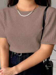 Dazy Plus Suéter holgado de punto de manga corta con cuello redondo y unicolor para mujer de talla grande - Caqui - Ver 1
