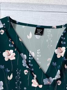 SHEIN LUNE Plus Size Women Casual Floral Print Cap Sleeve Blouse, Suitable For Summer - Dark Green - View 3