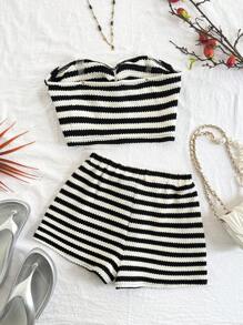 SHEIN 2pcs Tween Girl Vacation Energetic Red & White Striped Textured Twist Front Crop Top And Super Short Casual Shorts Set, Suitable For Dates, Parties, Casual Beach Vacation