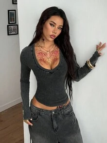 Coolane Women's Y2K Streetwear Tree Branch Pattern Bustier V-Neck T-Shirt,Fall Tops - Black - View 2