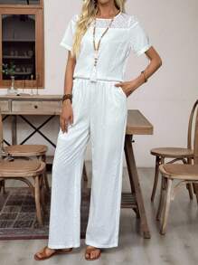 EMERY ROSE 2件套女士纯色镂空刺绣圆领短袖上衣和口袋裤套装