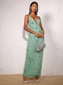 SHEIN BAE Spring And Summer Solid Green Sling Front Center Hollow Backless Straight Heavy Floral Sequin Embroidery Shiny Long Dress,Birthday Dresses For Women, ,Vacation Dress,Seaside Resort Dress,Suitable For Parties, Events, Night Outs, Nightclubs, Vacations, Cocktail Parties, Graduations, Weddings - Green - View 6