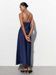 Maija 女式海军蓝缎面长裙，百搭四季现代都市时尚商务优雅纯色无袖连衣裙 - 藏蓝色 - 查看 4
