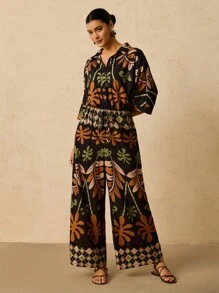 SHEIN VCAY Bộ đồ liền thân in họa tiết nhiệt đới màu đen cỡ lớn dành cho nữ, quần ống rộng buộc eo tay ngắn - màu đen - Xem 3