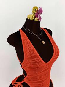 Amplova 深V领露背交叉蝴蝶结纹理紧身衣