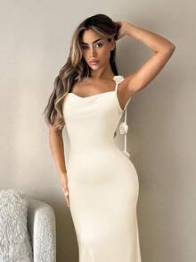 SHEIN ICON Váy Maxi Bodycon hở lưng gợi cảm với họa tiết hoa 3D dành cho nữ - Màu be - Xem 5