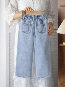 SHEIN Vintaside Kids Young Girls Floral Embroidered Relaxed Fit Blue Denim Jeans, Vintage Sweet Style Casual Vacation Pants Girls Embroidered Jeans Girls Jeans With Flowers Denim Pants For Girls Cute Jeans For Girls Girls Wide Leg Jeans Elastic Waist Adjustable Waistband Floral Embroidered Multi-Pocket Loose Comfortable Blue Denim Straight Leg Pants Summer Holiday Fall Winter - Blue - View 2