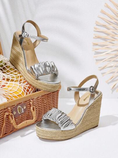 Styleloop Women's Fashion Comfortable Hemp Rope Platform Thick Sole High Heel Slip-On Shoes, Outdoor Vacation Style Printed Ladies Flats