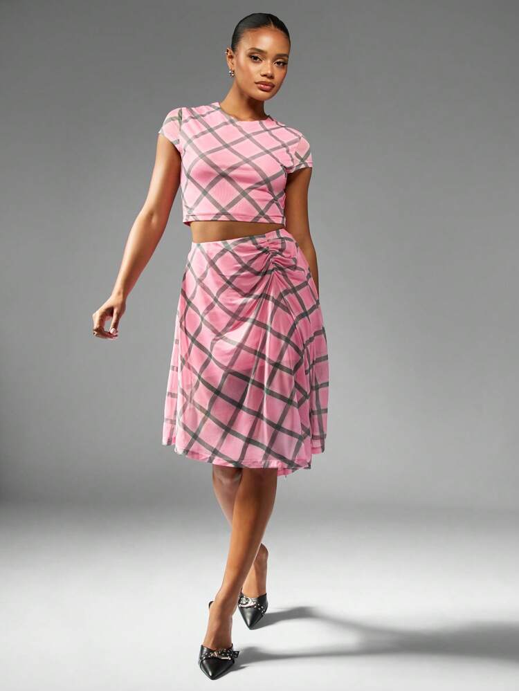 MISSGUIDED Cap Sleeve Crop Top And Asymmetric Hem Ruched Skirt