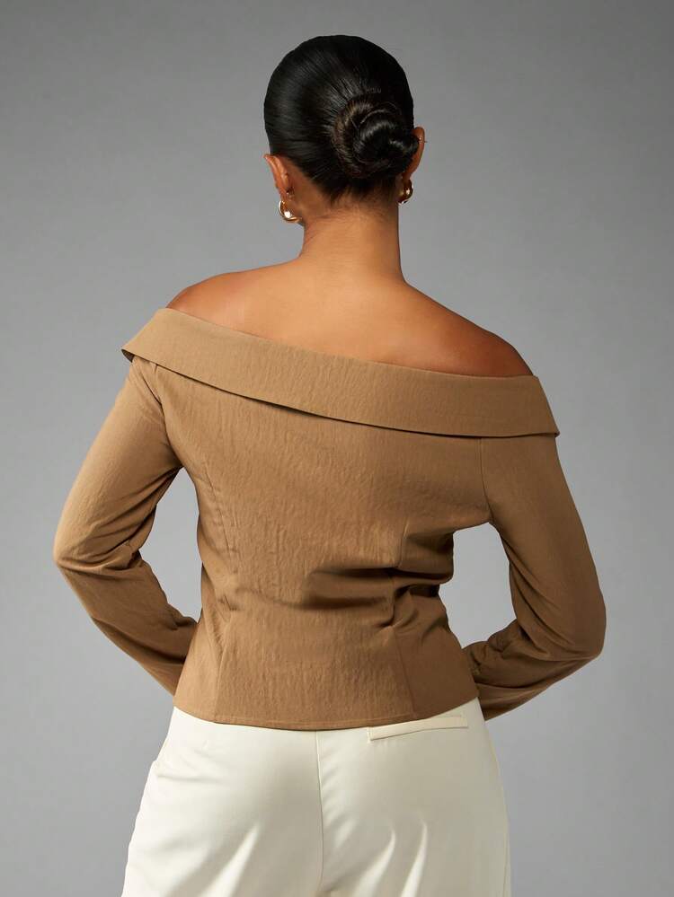 MISSGUIDED Bluzka z odkrytymi ramionami i guzikami z przodu, długi rękaw, dopasowana, jesienno-zimowa, elegancka, biznesowa, codzienna, biurowa, z kołnierzykiem, profesjonalna bluzka