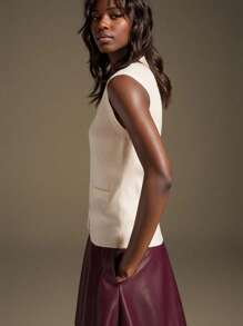 Ontre 2025秋冬新款白色V领前扣单排扣宽肩针织背心开衫，优雅都市浪漫西部朋克Y2K乡村音乐节复古风格韩国机场旅行街头婚礼嘉宾生日万圣节商务休闲办公室约会派对外出机场返校秋冬女装 - 白色 - 查看 3