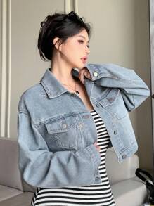 DAZY 女式落肩长袖休闲宽松牛仔夹克，秋季女装 - 淺色水洗藍 - 查看 5