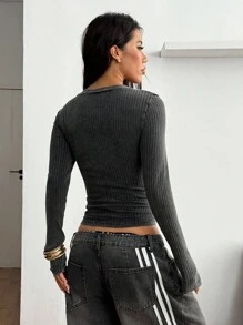 Coolane Women's Y2K Streetwear Tree Branch Pattern Bustier V-Neck T-Shirt,Fall Tops - Black - View 6