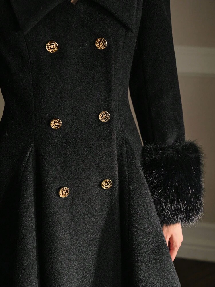 DOUBLE BREASTED OVERCOAT