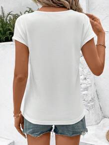 SHEIN LUNE Casual Floral Print Round Neck Raglan Short Sleeve Loose Fit Women T-Shirt Pullover, Suitable For Summer - White - View 2