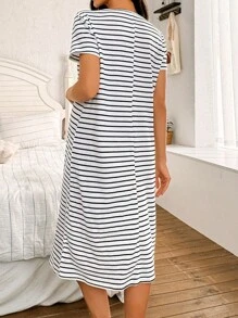 Moonlight&Mama Pregnant Women's Casual Loose Striped Print Short Sleeve Knit Nightgown Maternity Nightgown Maternity Sleepwear Set Maternity Lounge Set Maternity Pajamas Set Post Partum Nightgown - Black and White - View 3