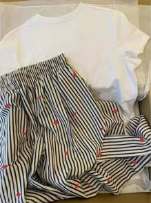 INAWLY 2 件套女士休闲心形刺绣 T 恤和条纹裤套装，夏季 - 彩色 - 查看 2