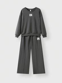 JNSQ 2 Stücke Jungen Lässig Outfit Set, beinhaltet locker sitzenden Rundhals Sweatshirt mit witzigem Zahlen-Muster und locker sitzende Jogginghose, geeignet für Herbst, Winter Alltagstragen, Outdoor Aktivitäten, Urlaub, Streetwear, Party und Lässig