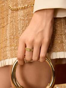 MOTF PREMIUM 18K镀金花形开口戒指