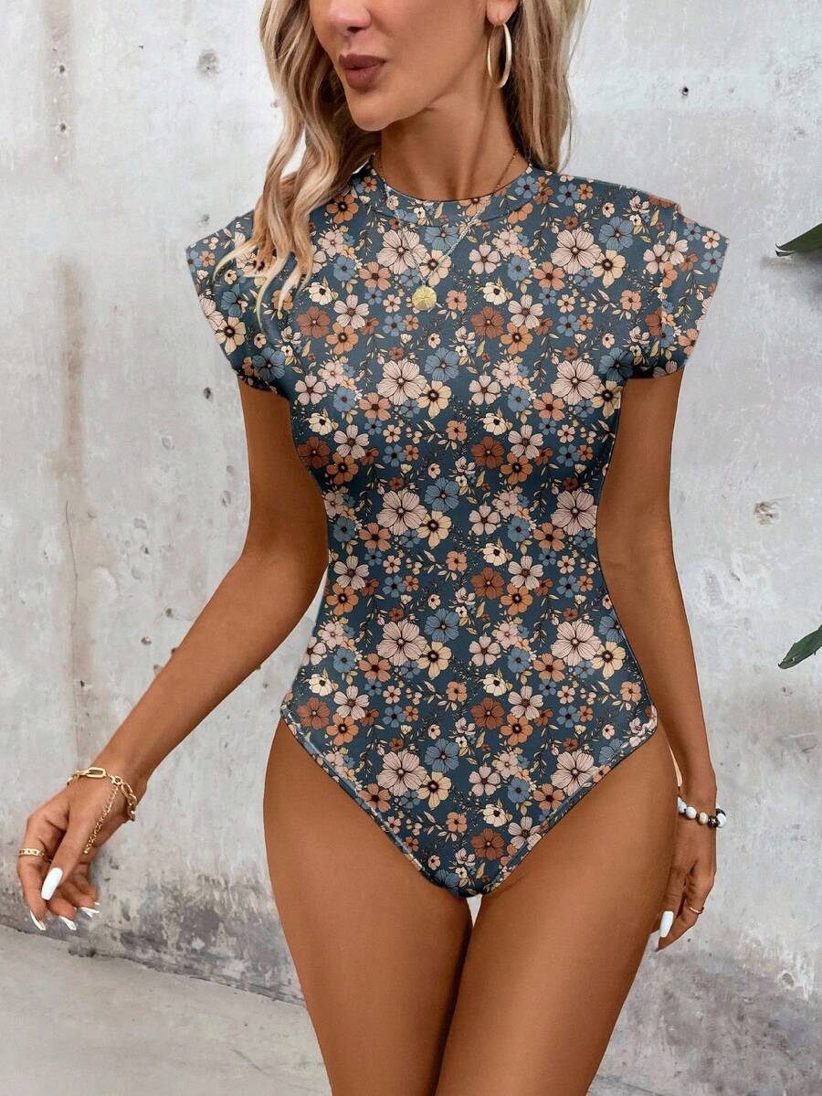 SHEIN LUNE Plus Size Women's Casual Ditsy Floral Bodysuit, Versatile, Suitable For Spring/Summer, Vintage Ditsy Floral, Ditsy Ditsy Floral - Multicolor - View 1